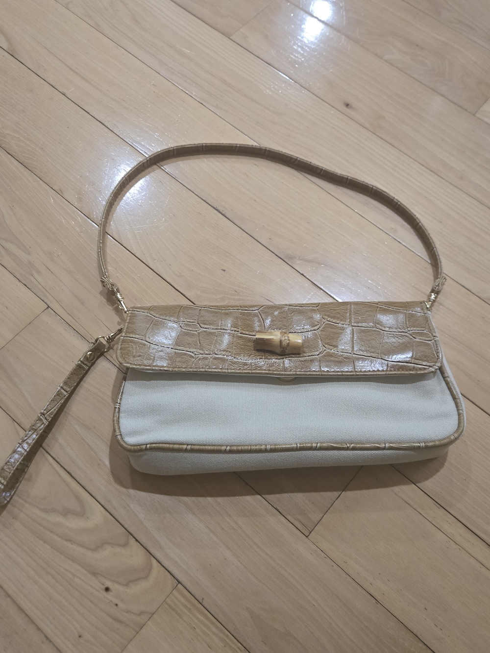 VTG Bamboo & Croc Wristlet Shoulder Bag